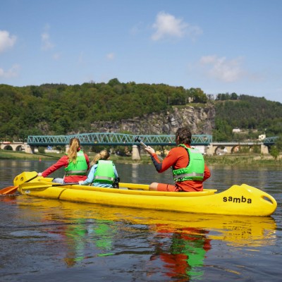 An und auf der Elbe unterwegs